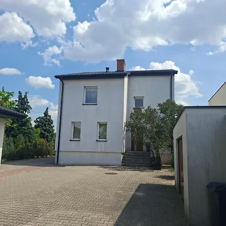 Dom Na Koscielnej 公寓 Ślesin