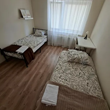 Lägenhet Dom Na Koscielnej Ślesin